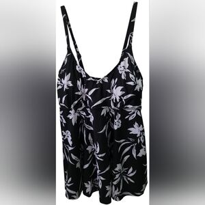 Black and White Floral Swimsuit Top